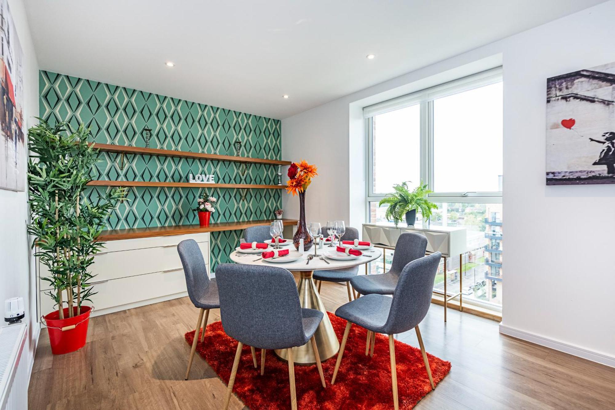 Chiswick Park 3 Bed 3 Bath West London - Parking 아파트 외부 사진